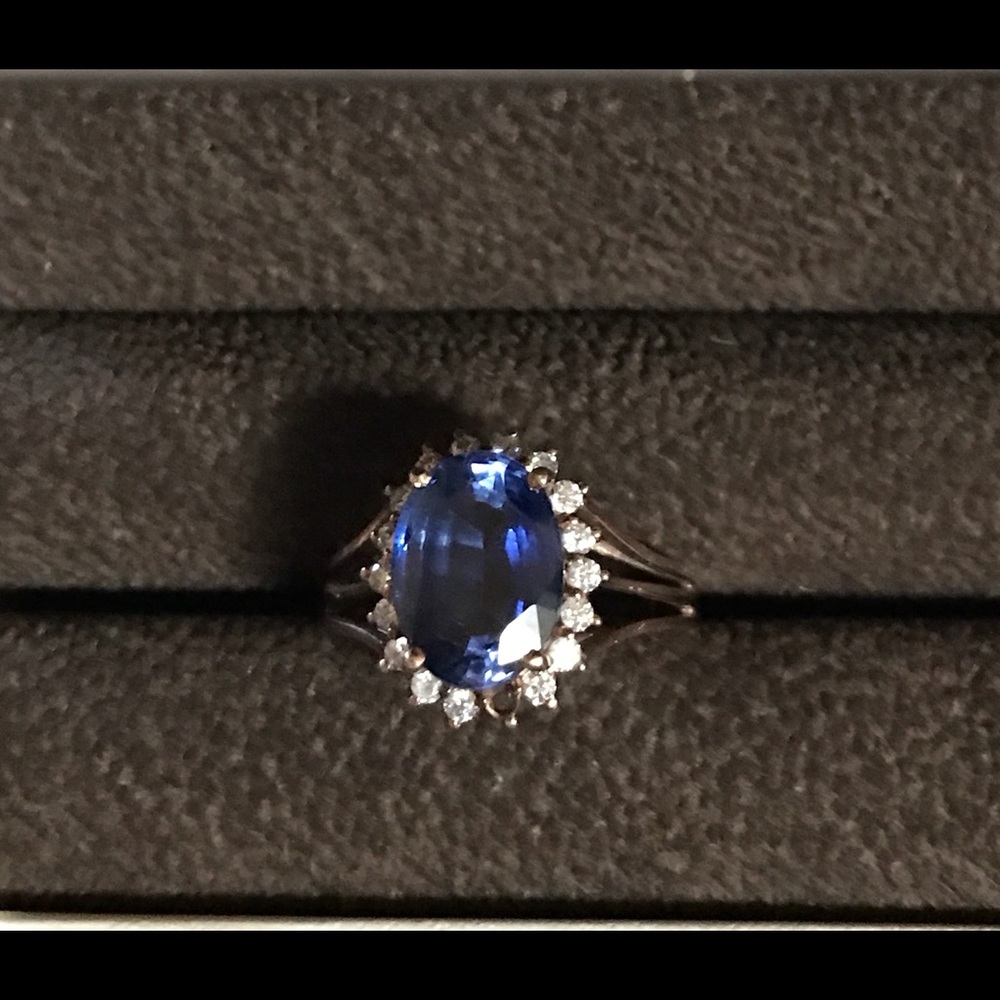 14k Solid Rose Gold 4.6 carat Tanzanite and Diamond Ring